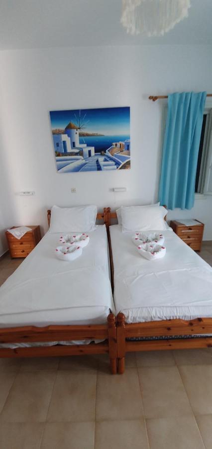 Jenny Apartments Karlovassi Bagian luar foto